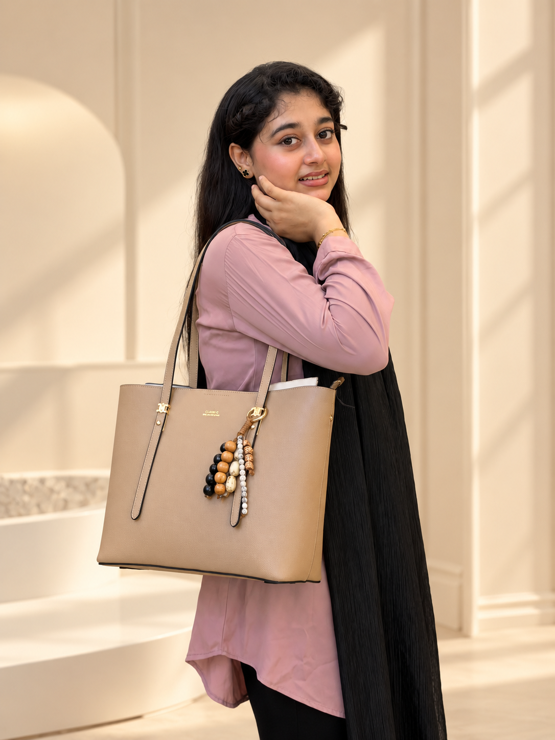 SANAD Classic Charm Tote Bag alternate view